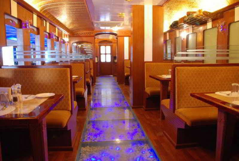 Golden Metro 3*